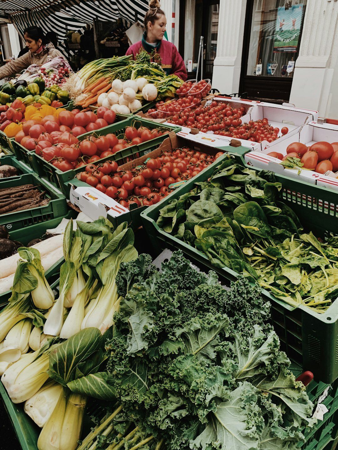 seasonal vegetables market